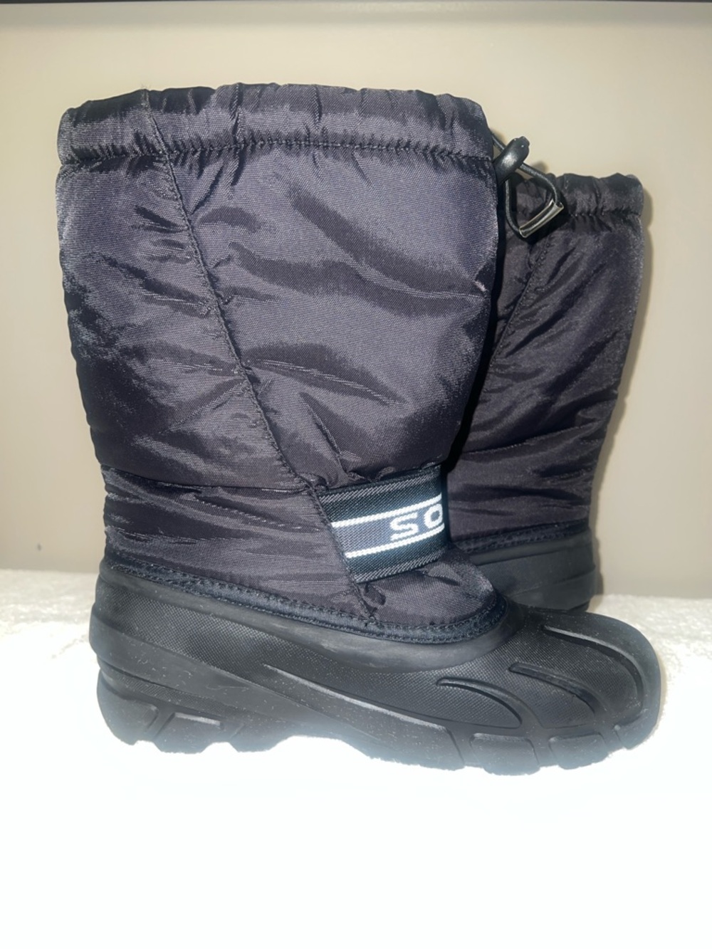 Sorel Black Tall Winter Boots with Strap - Sz 6 (Kids) - Picture 3 of 6